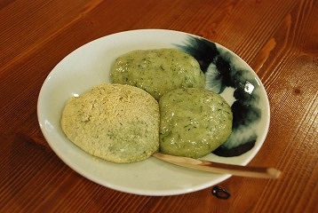 春まつり　よもぎもちのふるまい イメージ画像1