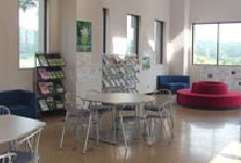 みちのく公園休憩所 室内