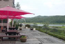 みちのく公園休憩所 テラス